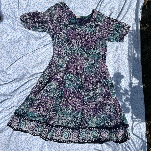Classic Dresses & Skirts - Pie Dye Vintage Batik tie dye mini dress, size small